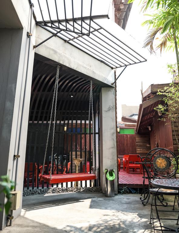 So Hostel Chiang Mai Esterno foto